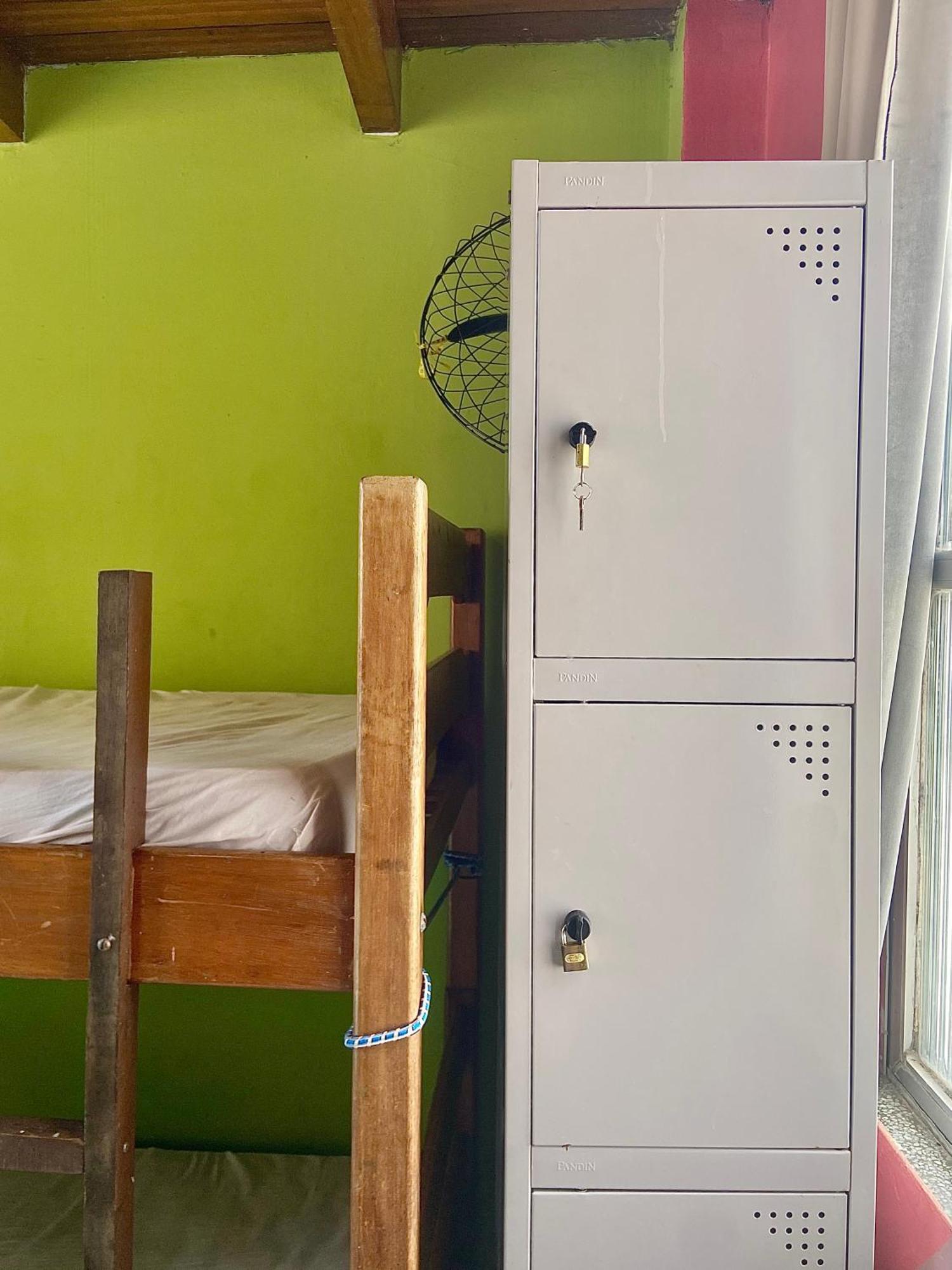 Casamarelo Hostel Salvador Extérieur photo